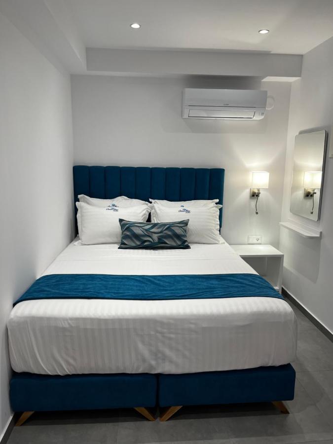 Ocean Blue Suites Ierissos Bagian luar foto