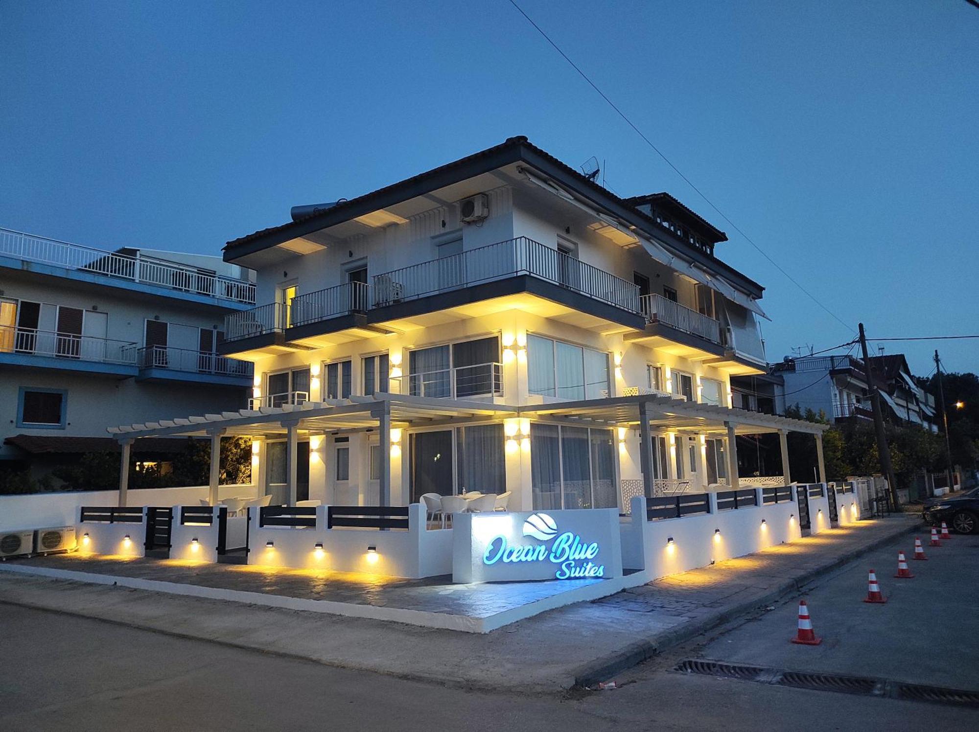 Ocean Blue Suites Ierissos Bagian luar foto